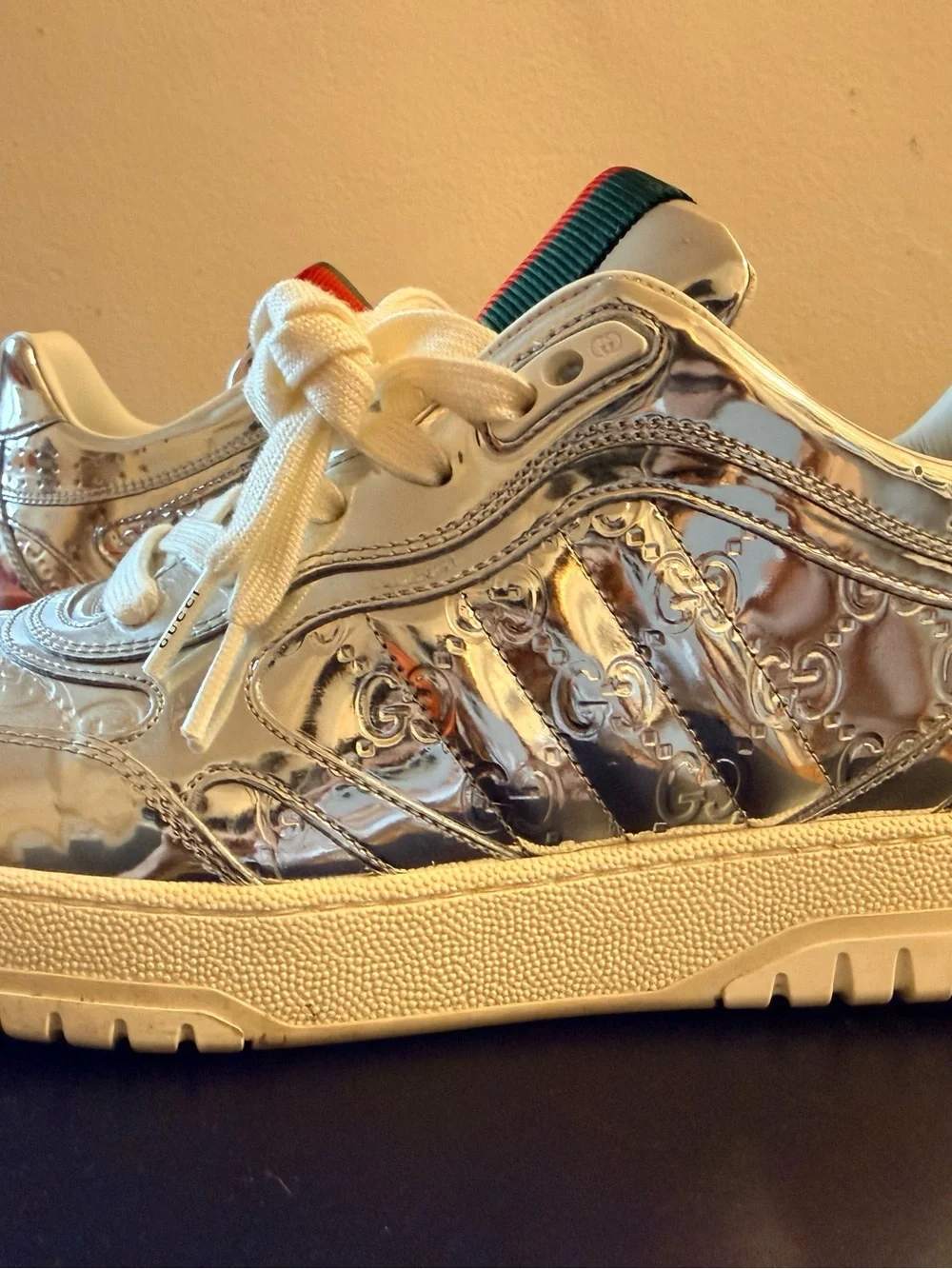 Men's Gucci Re-Web Sneaker Silver Metallic Leather Size: 9 = 9.5 US - Excellent